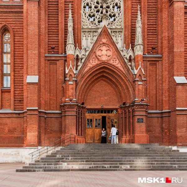 Архитектурные детали собора Непорочного зачатия Девы Марии | Источник: Дарья Шутова / MSK1.RU