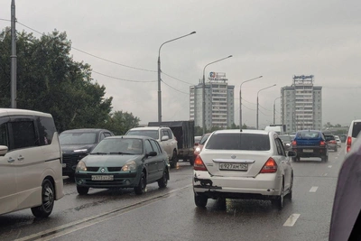 Ливень парализовал Красноярск: отменены трамваи, огромные пробки