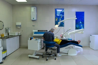 Цены на лечение зубов в Новосибирске выросли на 347%