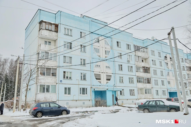 Некоторые постройки заключенных отличаются особым архитектурным подходом | Источник: Дмитрий Толстошеев / MSK1.RU