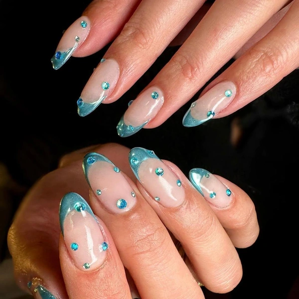 Источник: nailsbymh