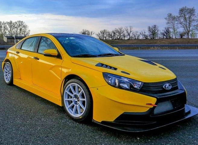 «АвтоВАЗ» испытал гоночную версию Lada Vesta с 350-сильным турбомотором | ya62.ru