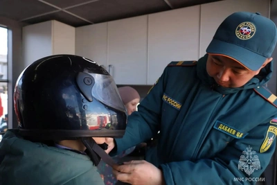 День пожарной охраны отметили в Чите пеной, водой, резкой металла