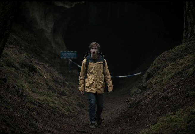 Семь атмосферных сериалов ноября — делитесь впечатлениями после просмотра | Источник: kinopoisk.ru