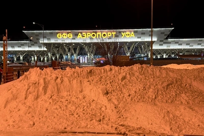 В Уфе задерживаются более десятка авиарейсов