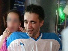 Приставлял к горлу нож и угрожал расправой: пугающее видео Евгения Гераськина, убившего молотком соседку и ее 6-летнего сына