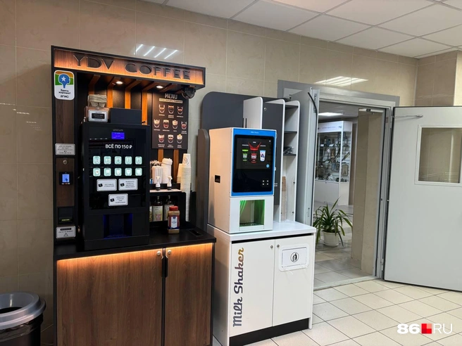 Аппараты для кофе и молочных коктейлей  | Источник: Анастасия Сидорова / 86.RU