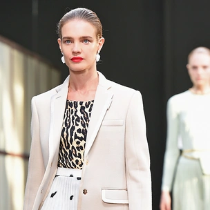 Дебют Рикардо Тиши для Burberry: все, что нужно знать о коллекции весна-лето 2019