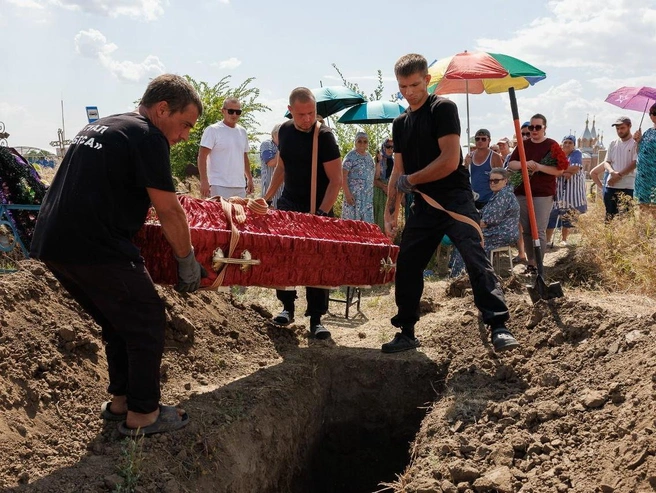 Мужчина скончался в ночь с 3 на 4 августа | Источник: Алексей Волхонский / V1.RU