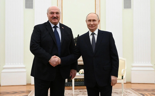 Александр Лукашенко подтвердил свой визит в столицу во время телефонного разговора с Владимиром Путиным | Источник: kremlin.ru