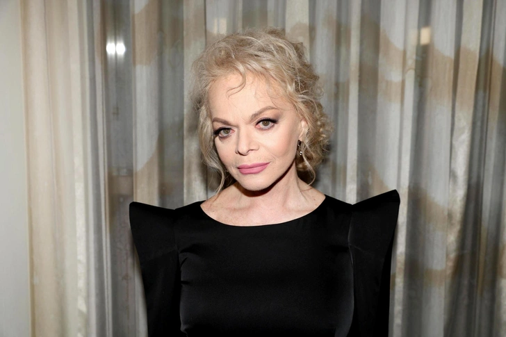 Лариса Долина