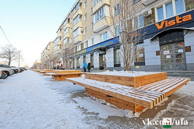 Вскоре скамеек будет еще больше | ufa1.ru