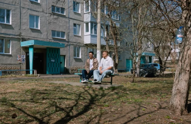 В этом дворе он провел детство и юность  | Источник: «Откуда ты?» / vk.com