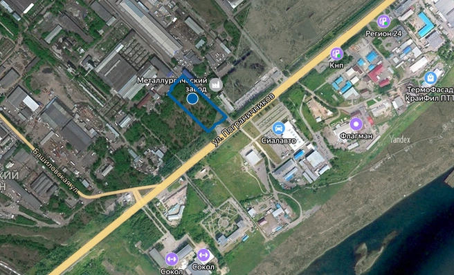 Площадь участка — почти два гектара | Источник: Яндекс Спутник