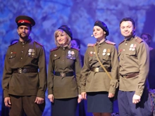 Участники кинофестиваля в Чите спели военные песни