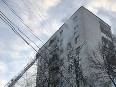Годовалого ребенка и трехмесячного малыша спасают после пожара в Чебоксарах. Всего пострадавших — 21
