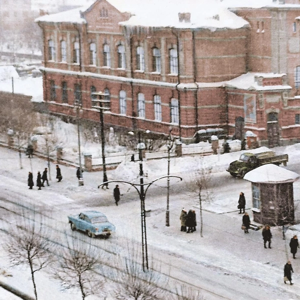 Перекресток улиц Ленина и Плеханова, 1957–1965 годы, из коллекции фото В. Волкова | Источник: Perm-de-Monocle / vk.com