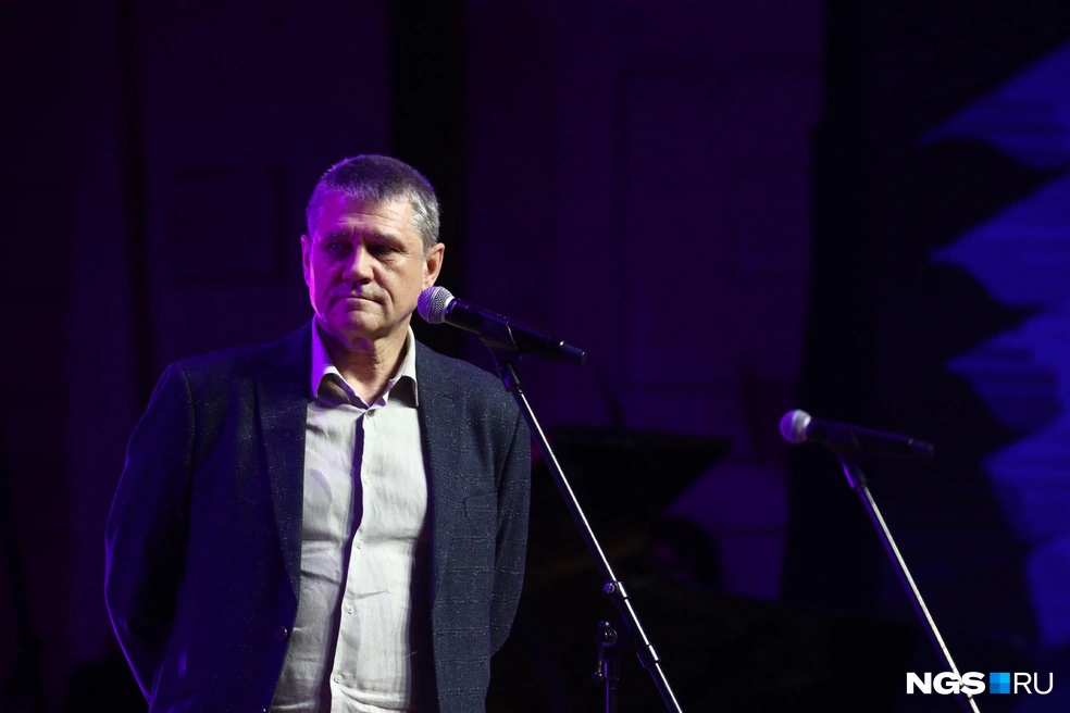 Владимир Барсук исполнил мечту любого мальчишки во дворе — он стал летчиком-испытателем | Источник: Александр Ощепков / NGS.RU