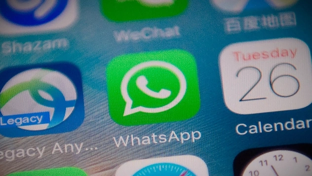 Павел Дуров посоветовал немедленно удалить WhatsApp