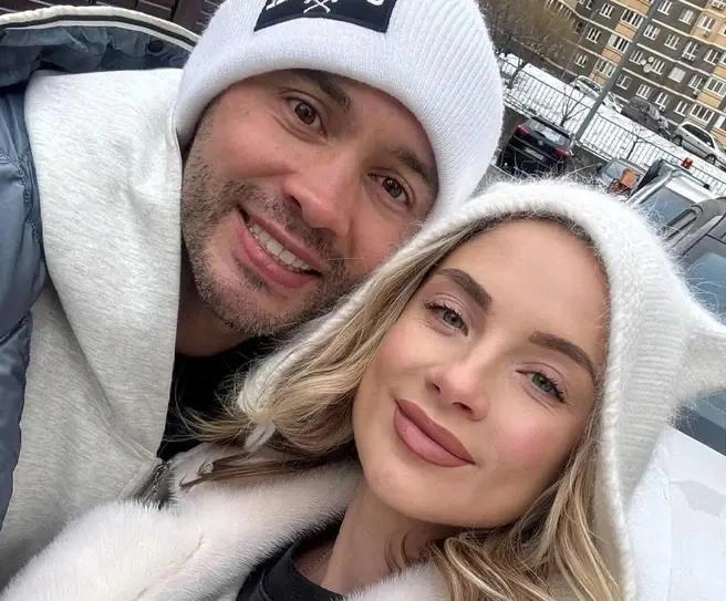 Пара познакомилась на проекте «Дом-2», но отношения начались за пределами телестройки | Источник: Кристина Черкасова / t.me