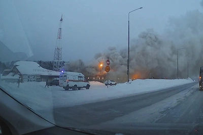 Популярное кафе на Серовском тракте охватило пламя