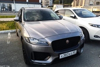 В Южно-Сахалинске ищут свидетелей наезда на Jaguar