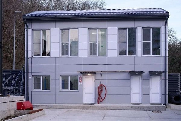 На новой площадке круглосуточно дежурит диспетчерская служба и две аварийно-восстановительные бригады | Источник: sochi.ru