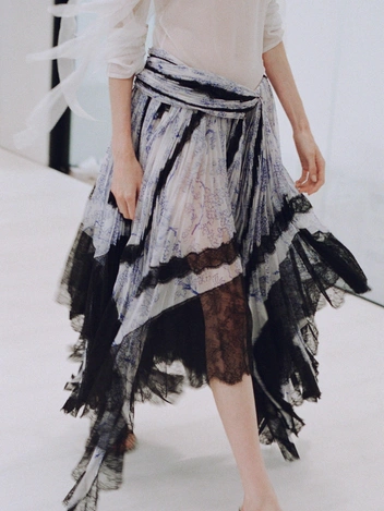 Dior SS27 | Источник: dior / Instagram (экстремистская организация, деятельность запрещена на территории РФ)