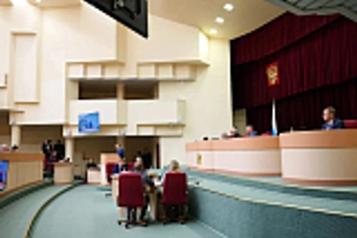 Саратовская облдума одобрила социальные инициативы и поправки в бюджет