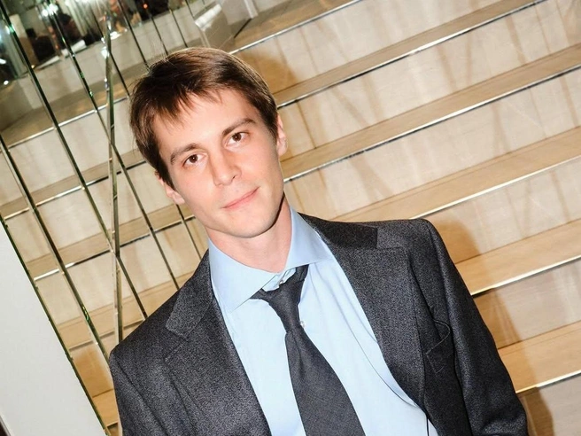 Иван Янковский рассказал, как мирится с ярлыком внука и сына, почему гордится Раскольниковым и за что благодарен чужим победам | Источник: ivanfilippovich / Instagram (экстремистская организация, деятельность запрещена на территории РФ)