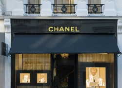 В Лондоне открылся новый бутик CHANEL