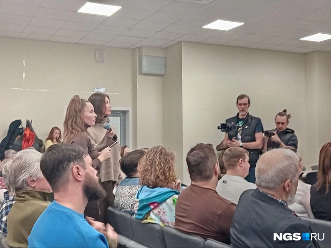 Задать все вопросы жители не успели | Источник: Рихарда Лем / NGS.RU