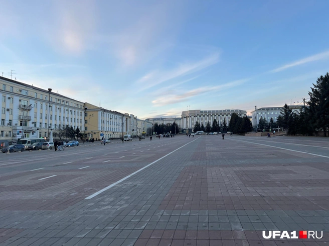А чего им тут не нравится&nbsp;— не понимаю, «музло качает», как говорится | Источник: Андрей Бирюков / UFA1.RU