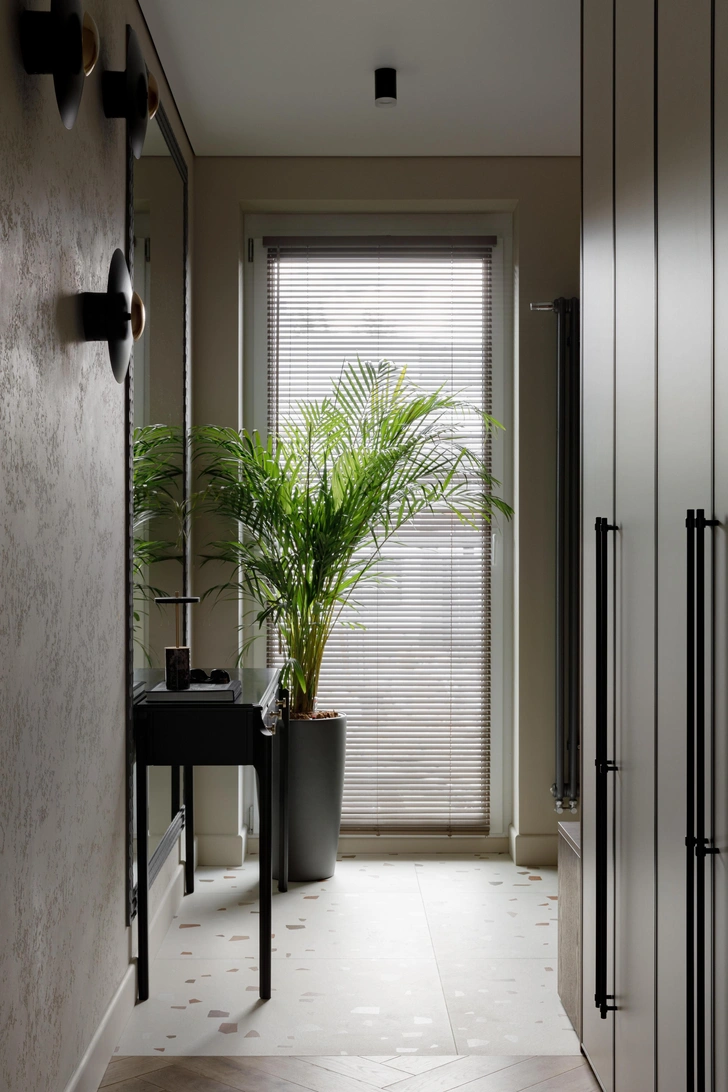 Освещение, Maytoni, Odeon Light. Деревянные жалюзи Amigo. Вертикальный радиатор, Rifar.  | Источник: Елизавета Гуровская. Стиль: Анна Стрижак