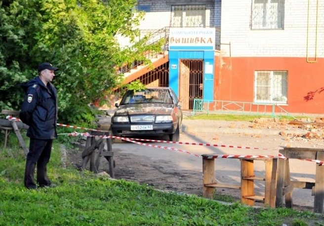 У дома с рухнувшим балконом организовано дежурство | ya62.ru