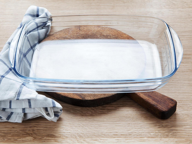 В чем опасность стеклянной посуды (и как себя уберечь)