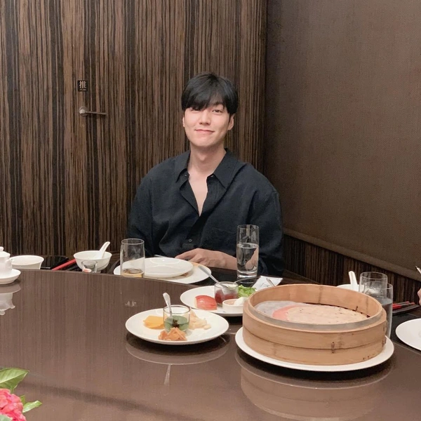 Источник: @actorleeminho