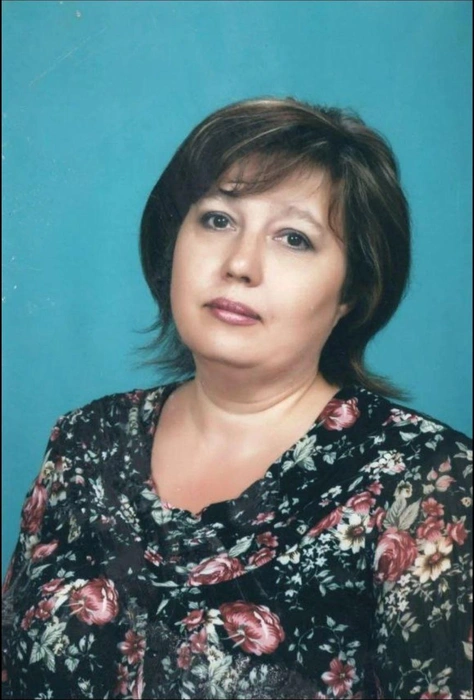 Елене Козачковой внезапно стало плохо во время школьной линейки | Источник: Волгоград красноармейский / Telegram