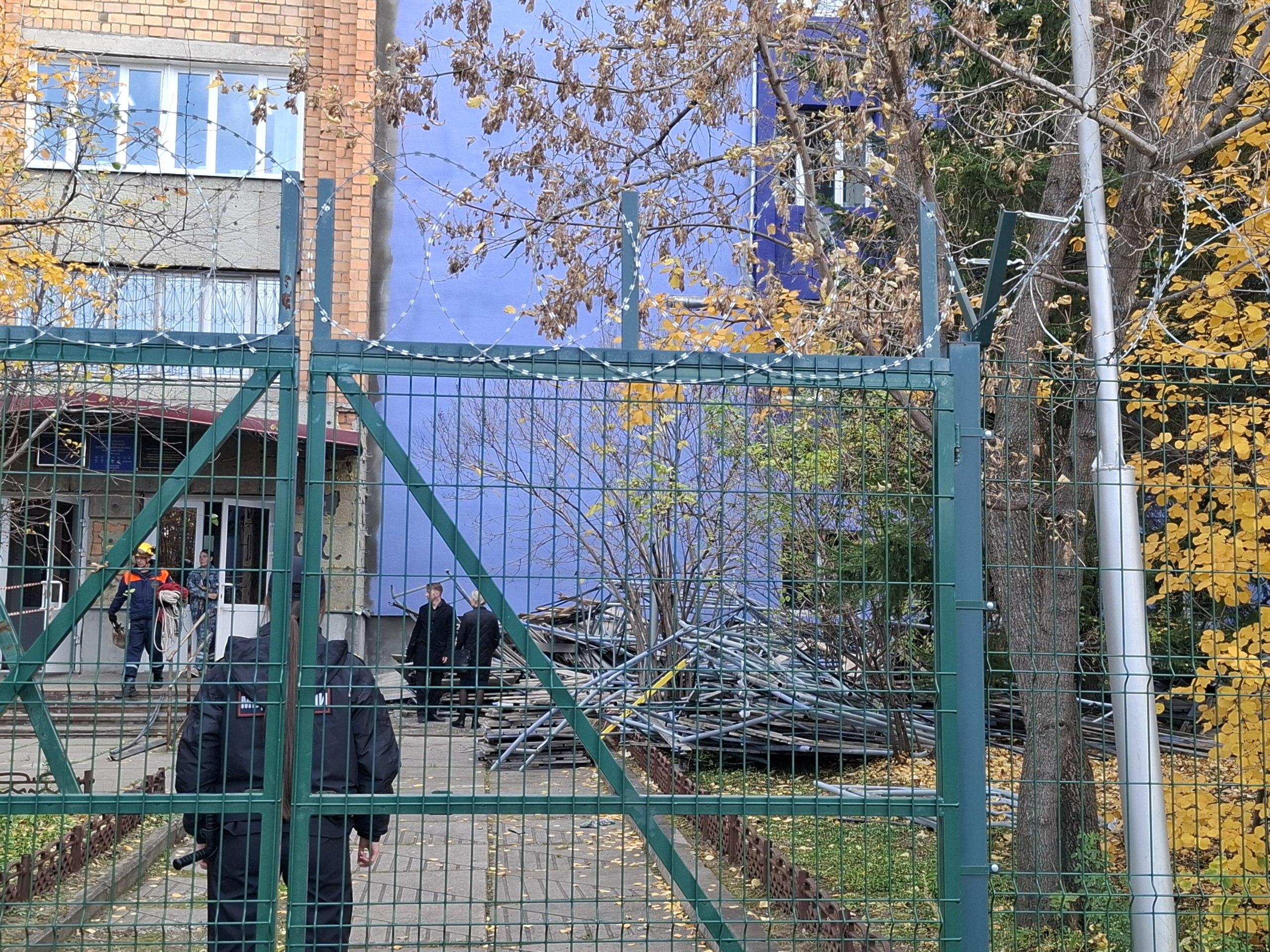 Фасад на Свободном, где погиб человек, ремонтировал за 11 миллионов предприниматель из Игарки