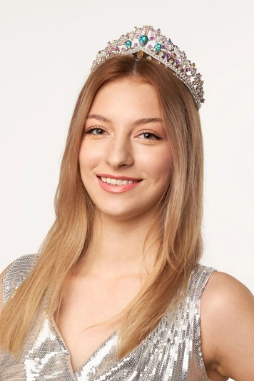 <p>Целуйко Дарья</p>