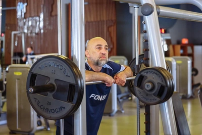 Главный тренер «Крыльев Советов» Адиев исчез из вида: причина