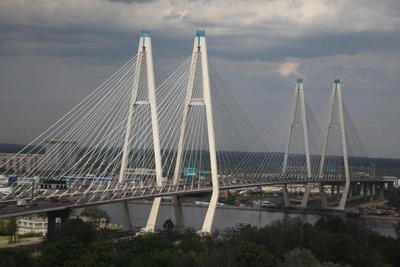 Ремонт дороги сузит вантовый мост на КАД в обе стороны