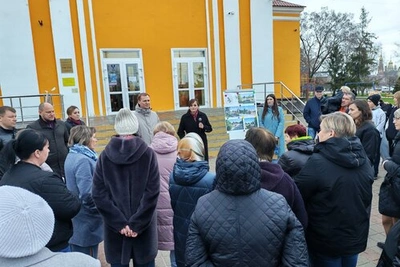 Тамбовчане обсудили проект реновации площадки у КДЦ «Мир»