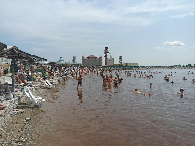 За двое выходных курорт принял по 20 тысяч человек | Источник: Курорт «Солёные озёра» / Vk.com