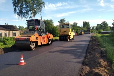 В Наровчатском районе продолжается ремонт дороги по нацпроекту