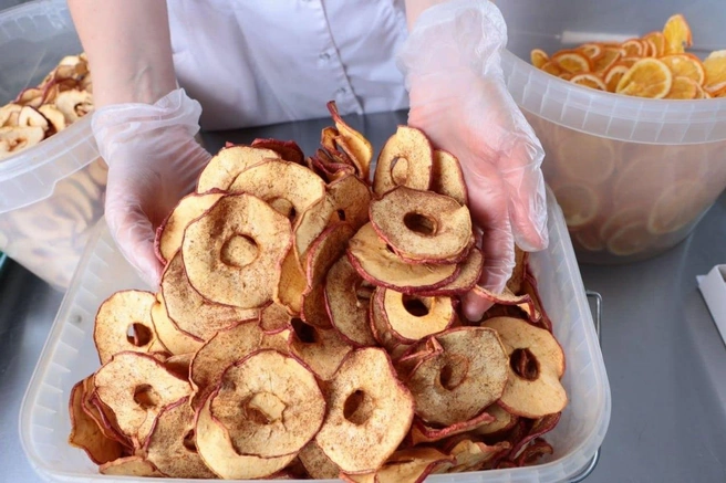 Ягоды и фрукты для приготовления пастилы закупаются у фермеров в Сергиевске, Безенчуке и Хворостянке | Источник: личный архив Юлии Смоляковой