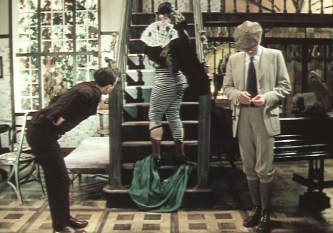 Веселый, но крайне сложный тест: угадайте 5 популярных советских комедий про настоящих мужчин