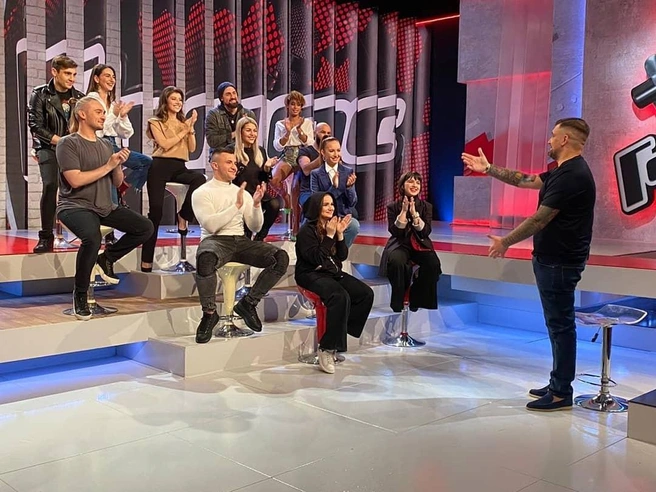 Команда Басты на шоу «Голос» | Источник: lunegovajulia / instagram.com