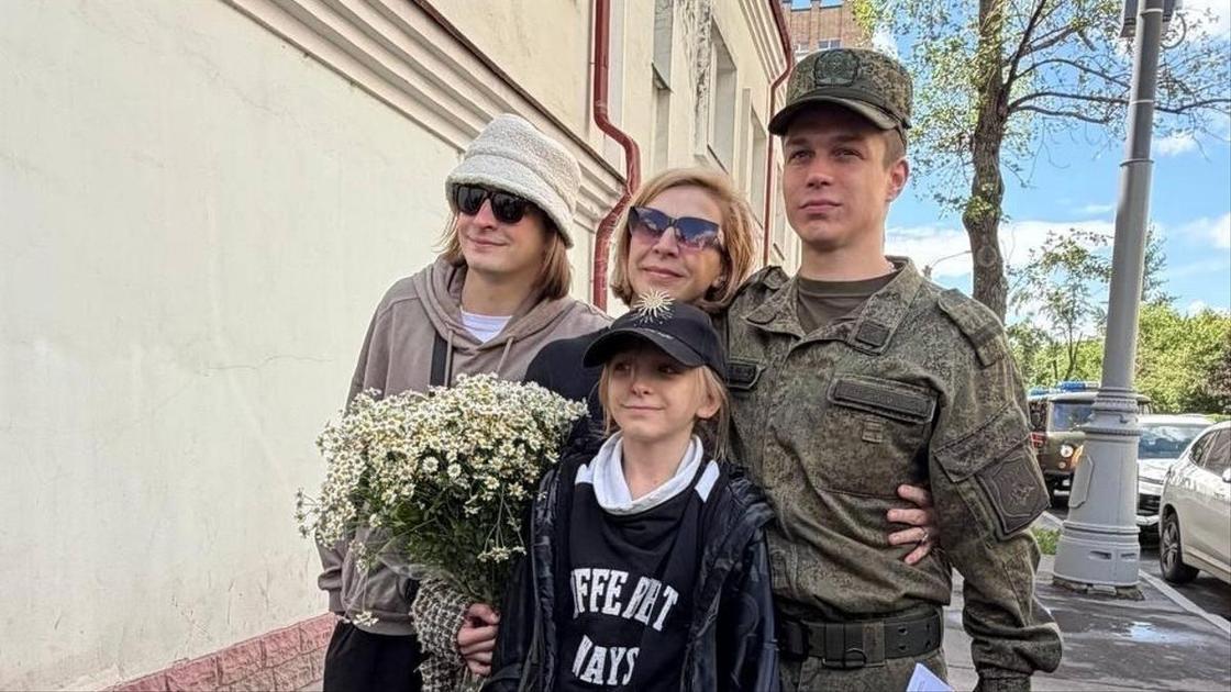 Глеб Калюжный вернулся из армии&nbsp;&mdash; первые фото