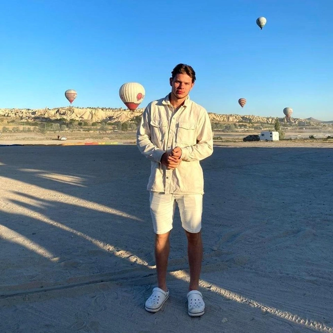 Личными фотографиями и деталями личной жизни нападающий предпочитает не делиться | Источник: Кирилл Кондырев / ВКонтакте